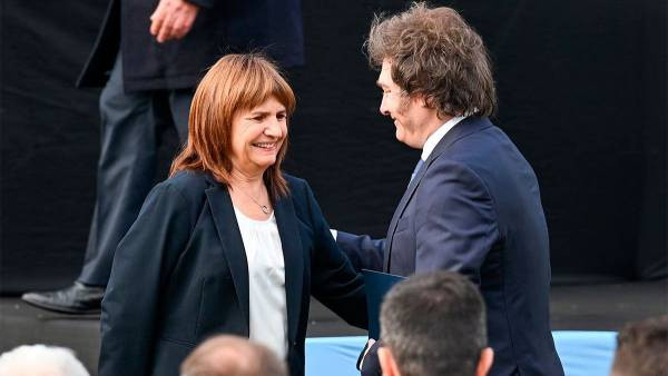 Javier Milei minimizó el video de Patricia Bullrich con música de Lali Espósito: "Me parece una tontería mayúscula politizar el arte"