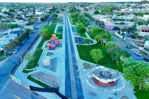 Santa Rosa inaugurará la segunda etapa de su Parque Lineal con juegos y la histórica calesita