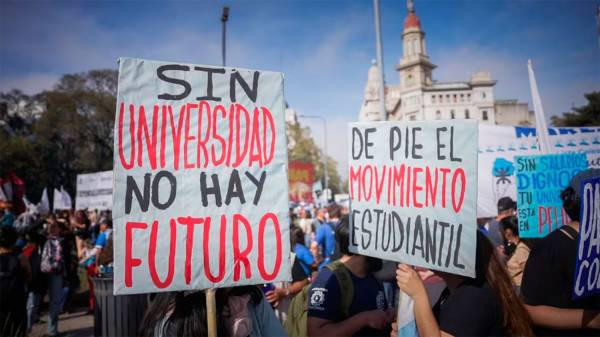 Conflicto por el financiamiento universitario: la Justicia sanciona al Gobierno con una multa diaria de $100 mil
