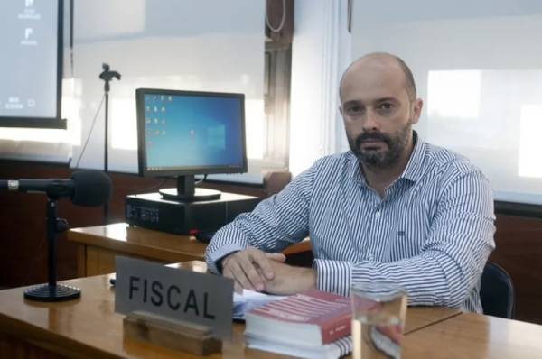 Policías de La Pampa a juicio por robar un gato hidráulico: la insólita defensa