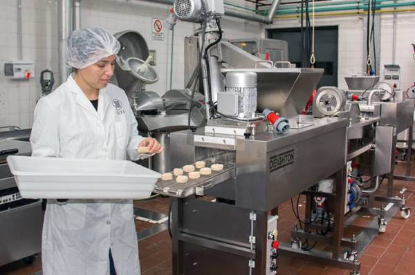 La Pampa se posiciona como la segunda provincia con mayor destrucción de empleo industrial en la era Milei