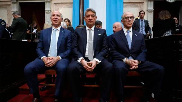 La Corte Suprema le puso un freno al CECIM y dio aire al DNU de tierras extranjeras