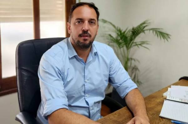 Conflicto por El Nihuil: Di Nápoli respaldó al gobierno provincial y exigió la salida de Adrián Ravier