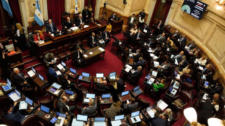Reforma política en el Senado: el oficialismo incluye Ficha Limpia y PASO optativas en el debate