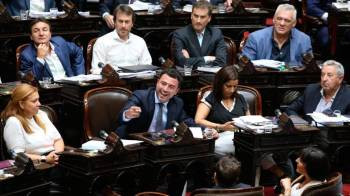La UCR pide sesión para rechazar el veto: “Vamos a estar en nuestras bancas para poner un límite al presidente”