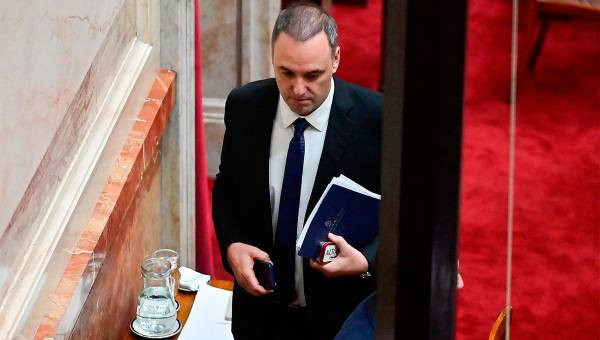 Nuevas medidas en la causa contra Adorni: investigarán sus bienes, ingresos y operaciones con bitcoin