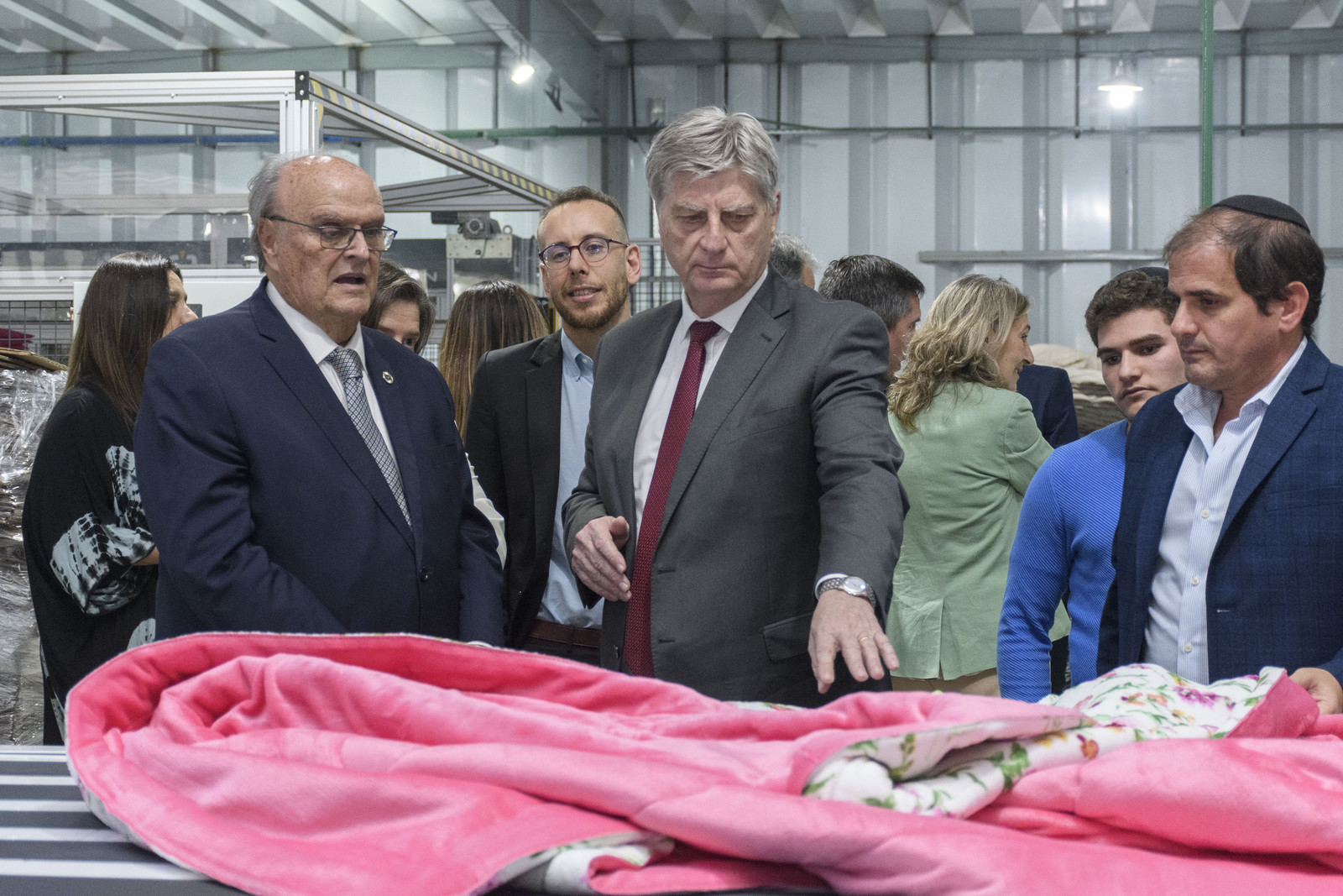 Ziliotto y De Mendiguren con empresarios: "sabemos bien que el mercado no va a resolver nada"