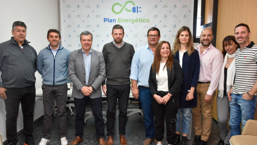 Por un monto superior a los 24 millones de pesos, teemplazarán luminarias led en tres clubes