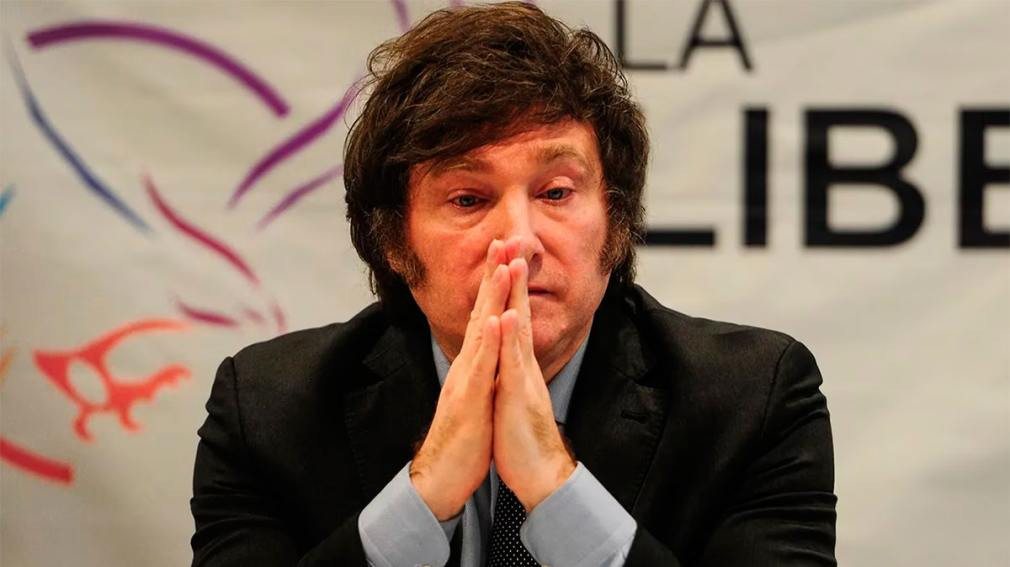 Milei: “No vamos a aceptar que el Gobierno se desligue de este descalabro económico”