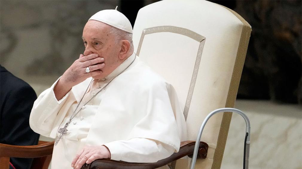 El Papa llamó a “desmasculinizar” la Iglesia y pidió más presencia femenina