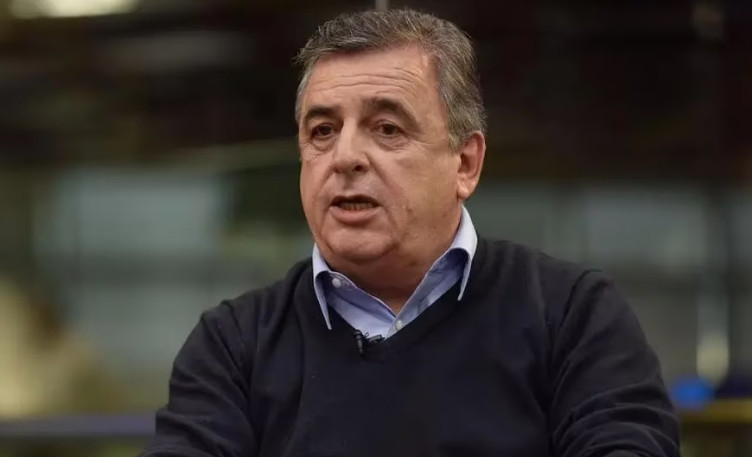 Negri arremetió contra Milei tras haber dicho que Alfonsín fue "uno de los peores presidentes"