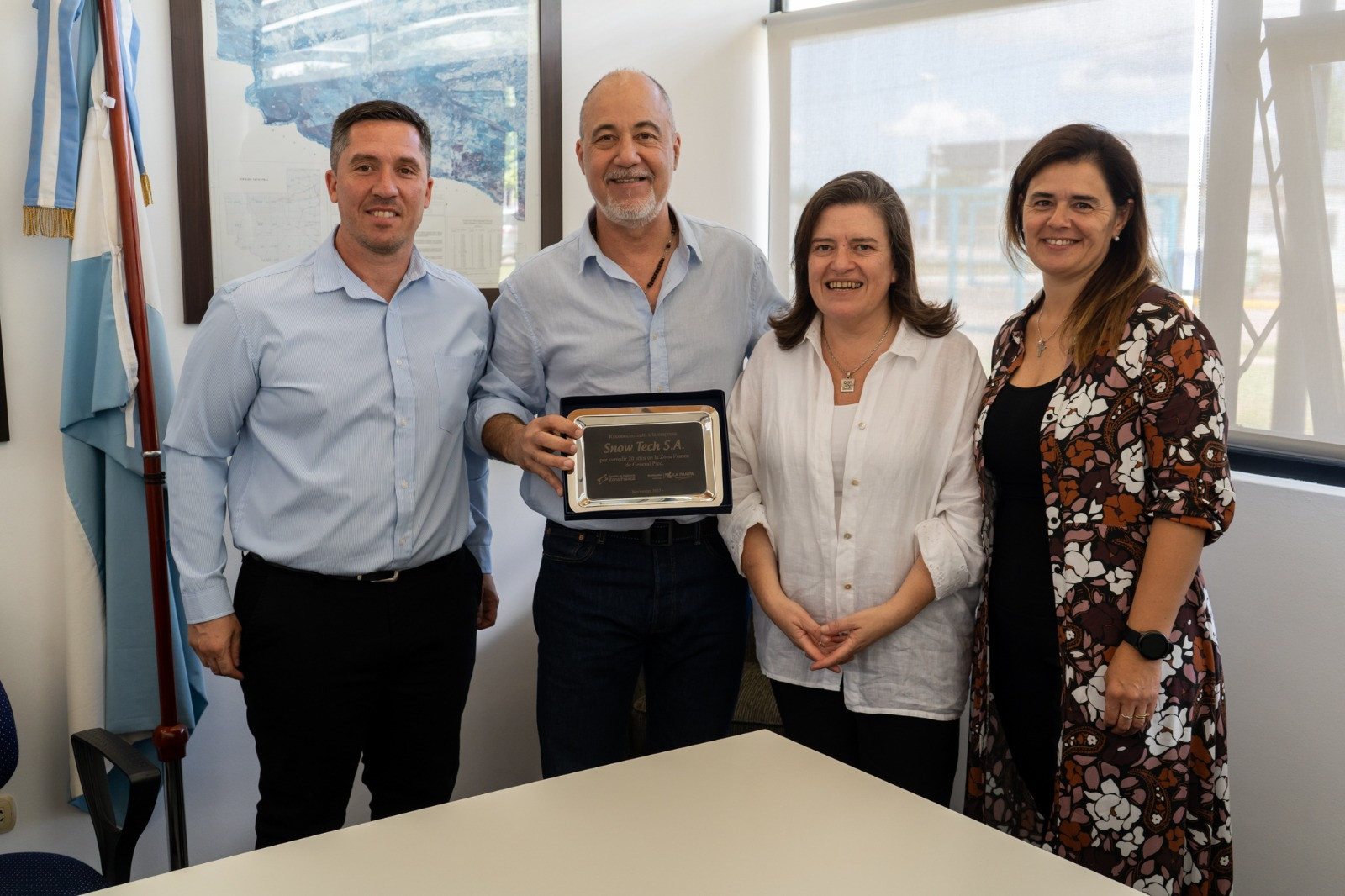 Reconocieron a empresa textil por los 20 años de presencia en Zona Franca