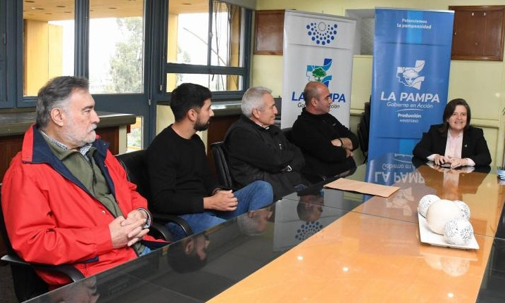 Entregaron Aportes no Reembolsables por 10 millones de pesos a seis productores vinícolas